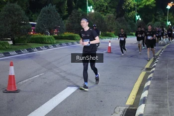 Runner Photo 4247119