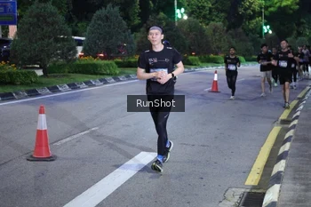 Runner Photo 4247120