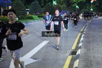Runner Photo 4247139
