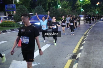 Runner Photo 4247144