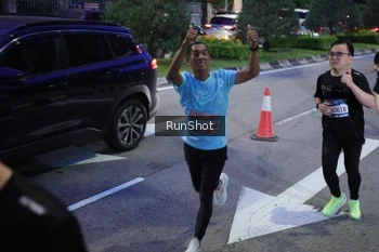 Runner Photo 4247151
