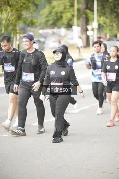 Runner Photo 4247163