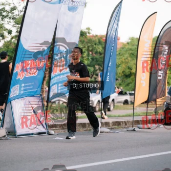 Runner Photo 424720
