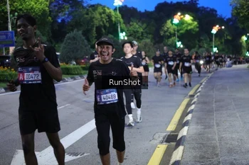 Runner Photo 4247200