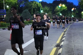 Runner Photo 4247203