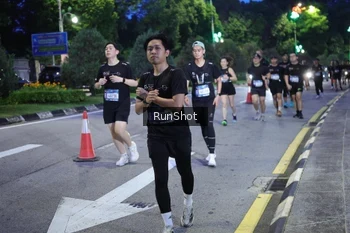 Runner Photo 4247209