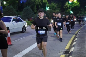 Runner Photo 4247229