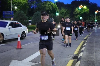 Runner Photo 4247232