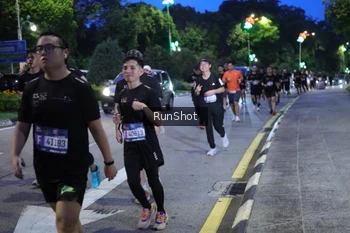 Runner Photo 4247254
