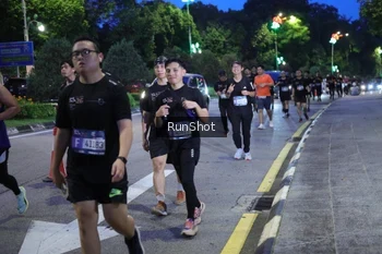 Runner Photo 4247269