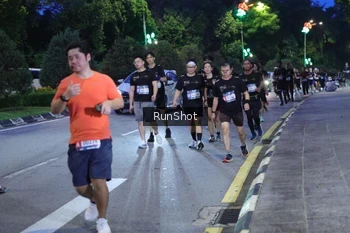 Runner Photo 4247290
