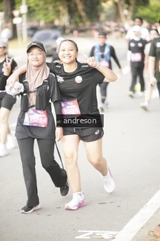 Runner Photo 4247299