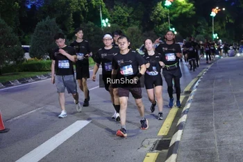 Runner Photo 4247306