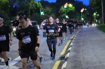 Runner Photo 4247315
