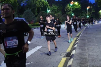 Runner Photo 4247316