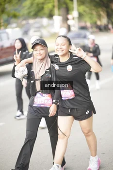 Runner Photo 4247357