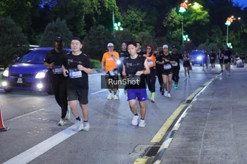 Runner Photo 4247364