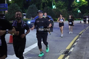 Runner Photo 4247403