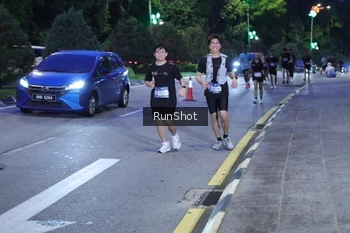 Runner Photo 4247424