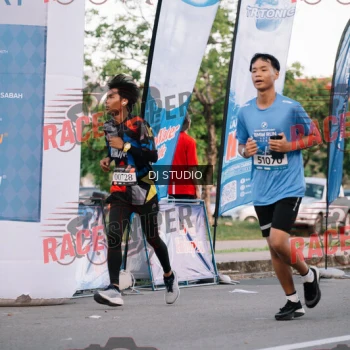 Runner Photo 424744