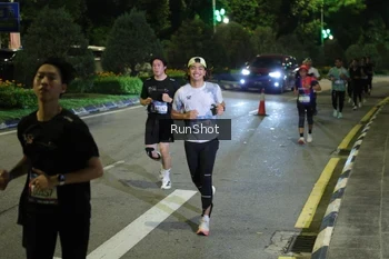 Runner Photo 4247491