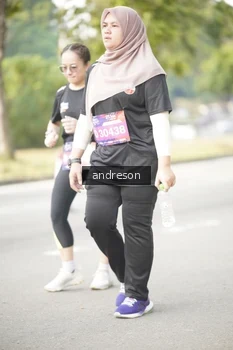 Runner Photo 4247511