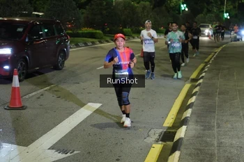 Runner Photo 4247525