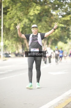 Runner Photo 4247558