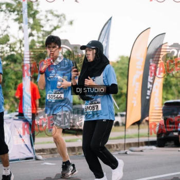 Runner Photo 424765