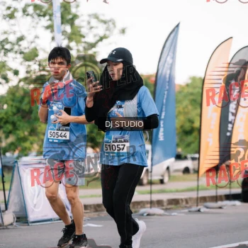 Runner Photo 424766