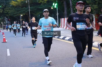 Runner Photo 4247686
