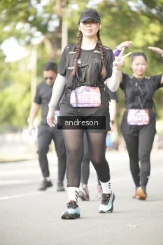 Runner Photo 4247701