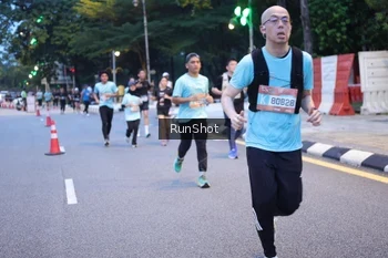 Runner Photo 4247724