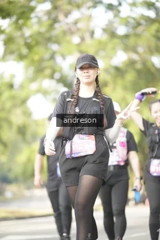 Runner Photo 4247726