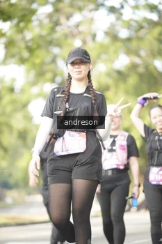 Runner Photo 4247733