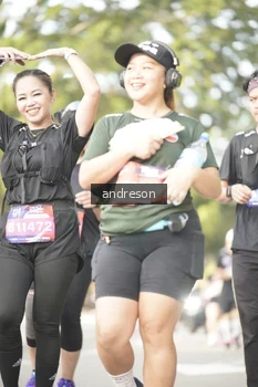Runner Photo 4247788