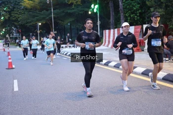 Runner Photo 4247847