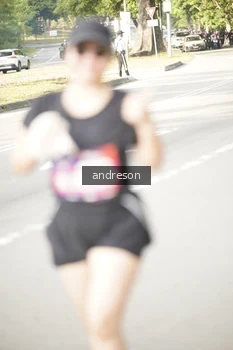 Runner Photo 4247875