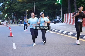 Runner Photo 4247884