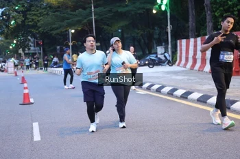 Runner Photo 4247885