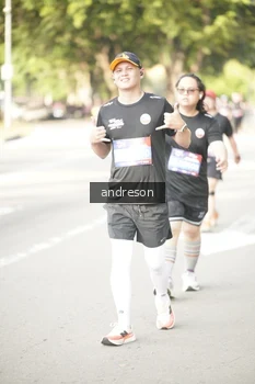 Runner Photo 4247887
