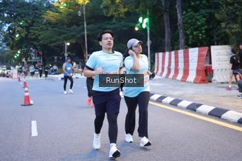 Runner Photo 4247888
