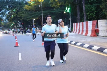 Runner Photo 4247892