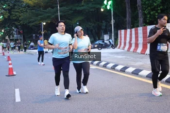 Runner Photo 4247893