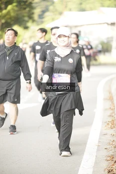 Runner Photo 4247898