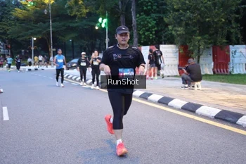 Runner Photo 4247904
