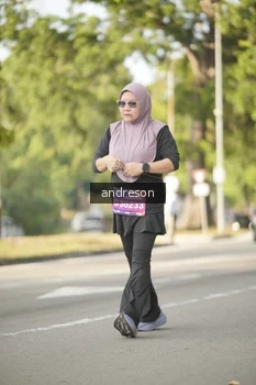 Runner Photo 4247949