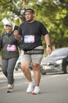 Runner Photo 4248009