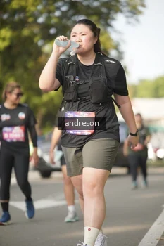 Runner Photo 4248012