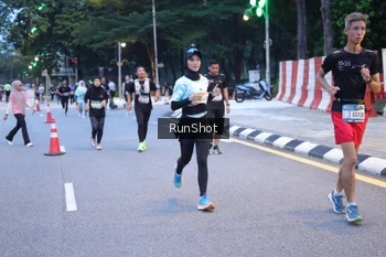 Runner Photo 4248049
